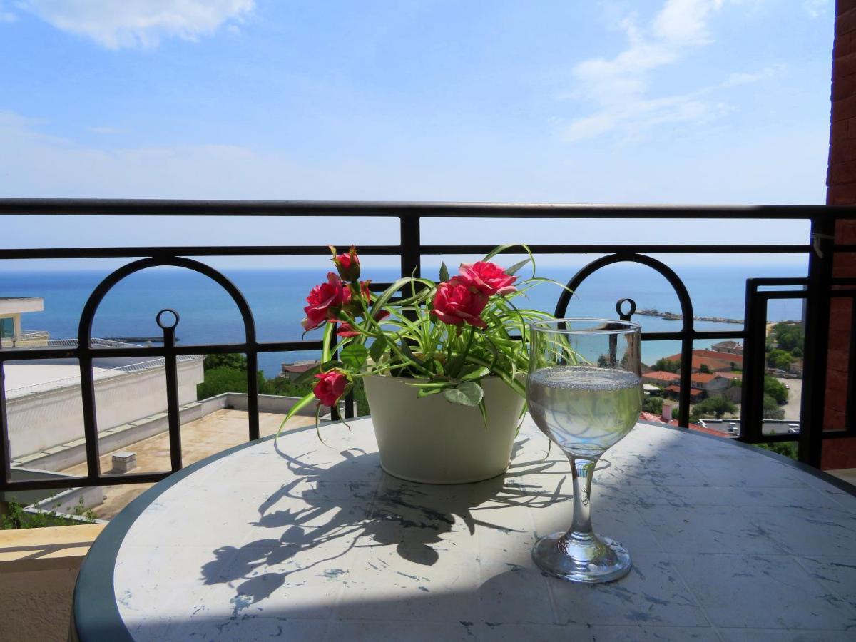 Апартаменти Свети Георги - Saint George Apartments 카바르나 외부 사진